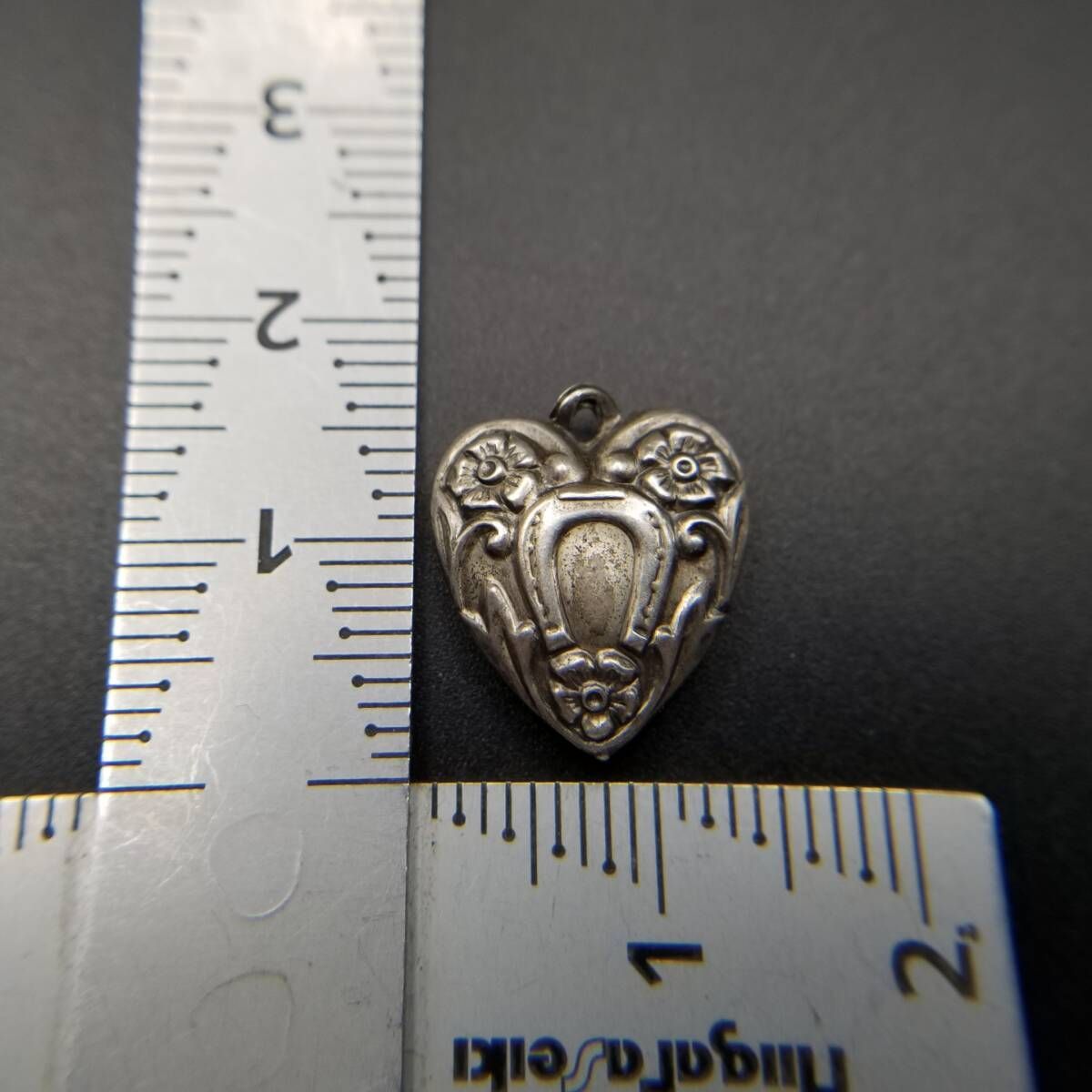 WWII期 ヴィンテージ スウィートハートジュエリー ホースシュー 勿忘草