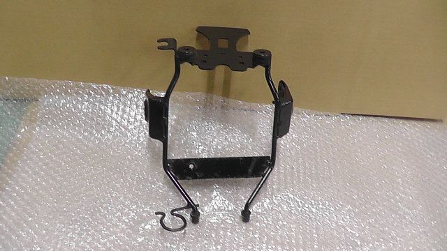 ナイトホーク250 MC 26 1102 xxx の ライトステー