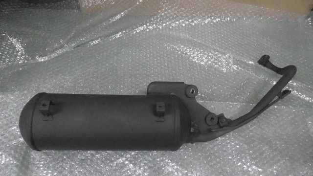 アドレスV 50 CA 42 A 118 xxx の マフラー