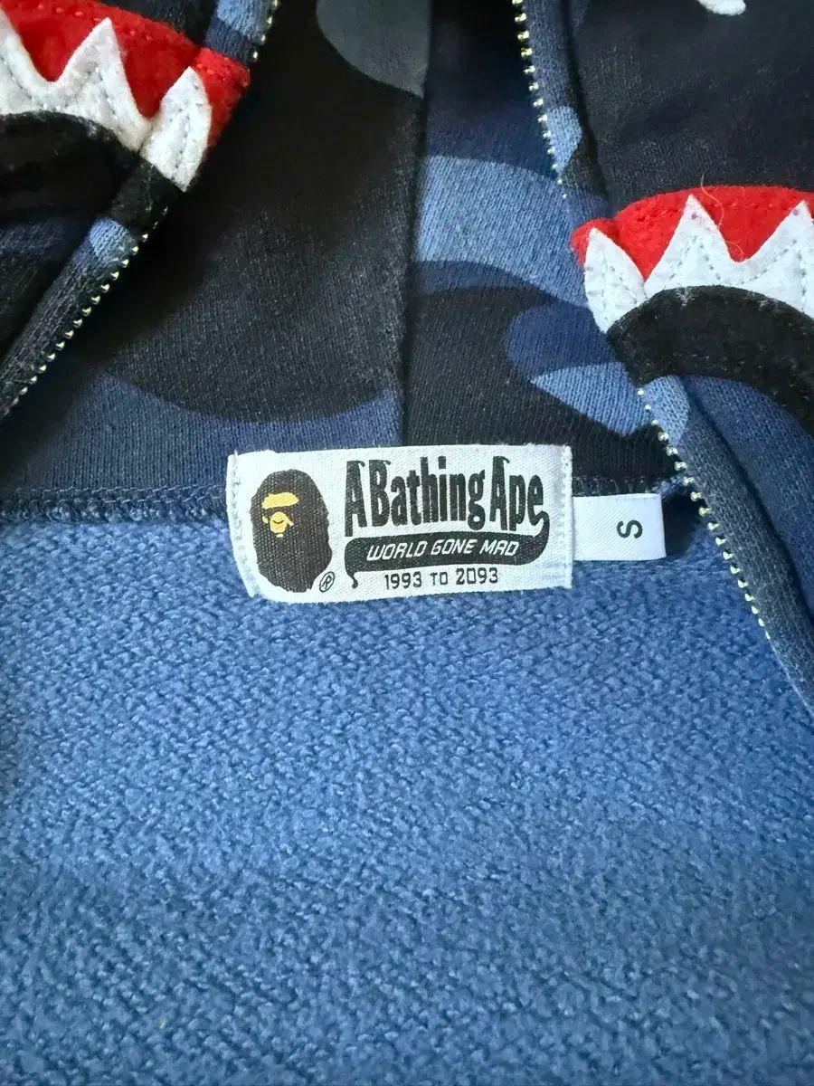 アベイシングエイプ