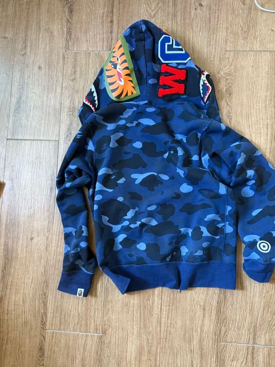 アベイシングエイプ WHO ジップアップ デニム S