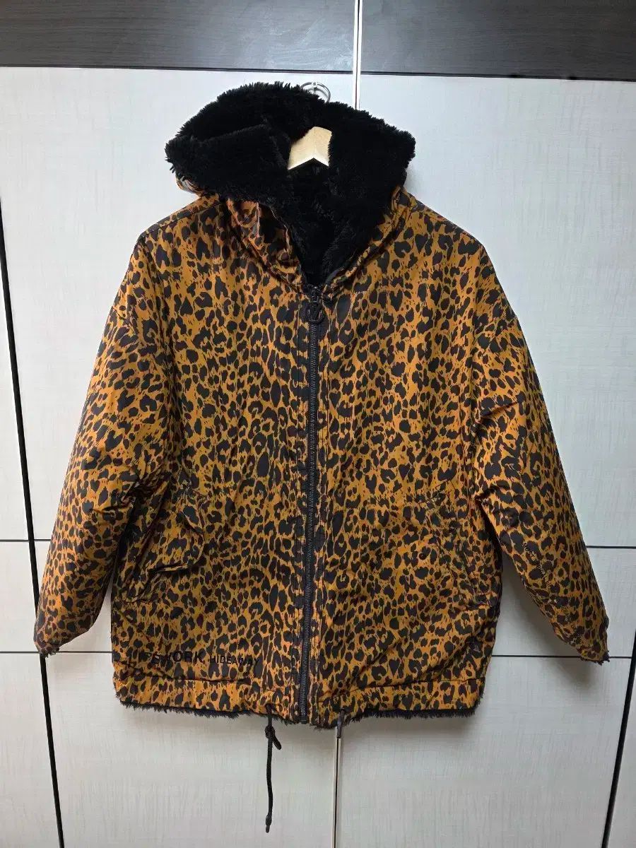 個性的ライフウォーカー フードファー裏地マウンテンパーカー リバーシブル