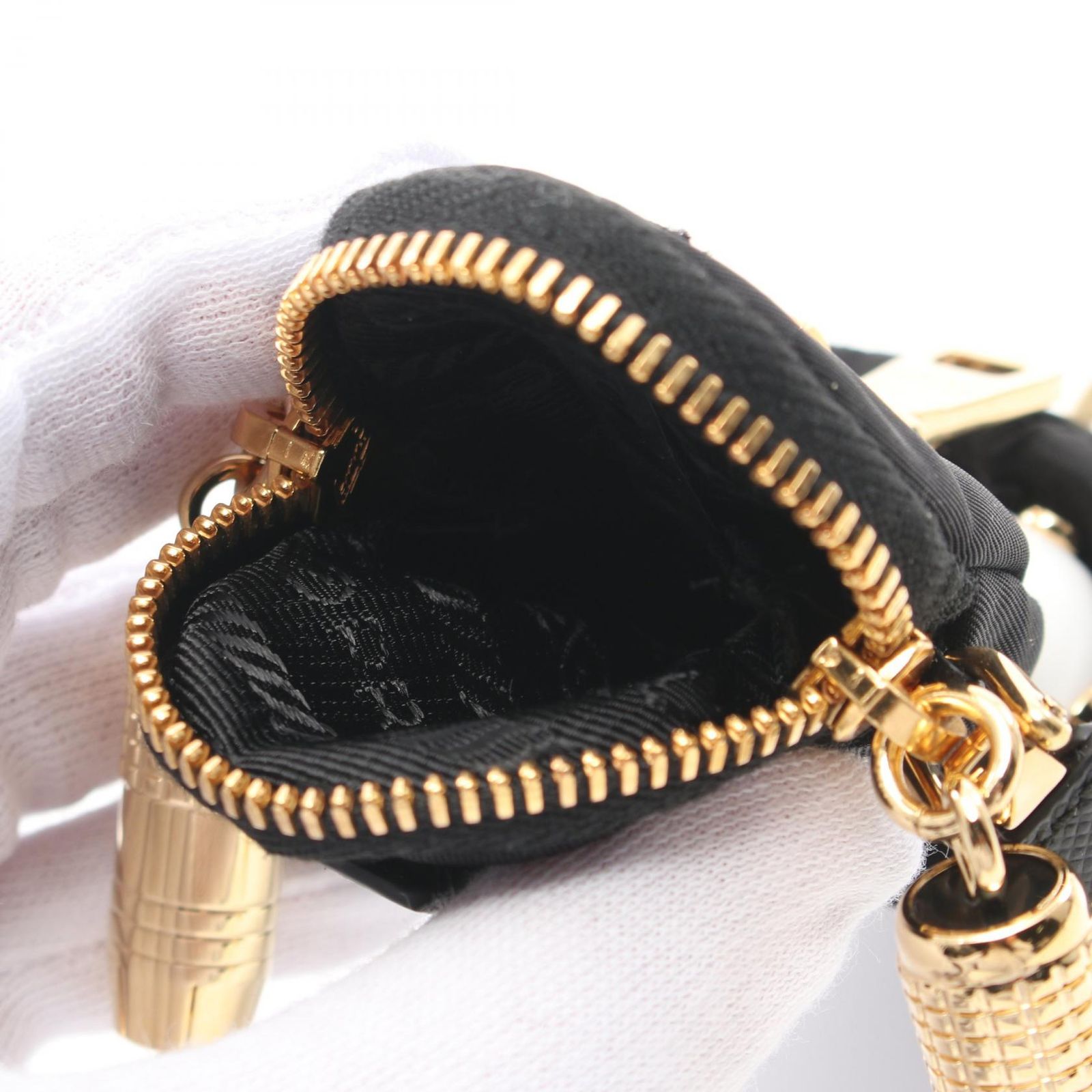  PRADA プラダ ROBBY チャーム チャーム アクセサリー