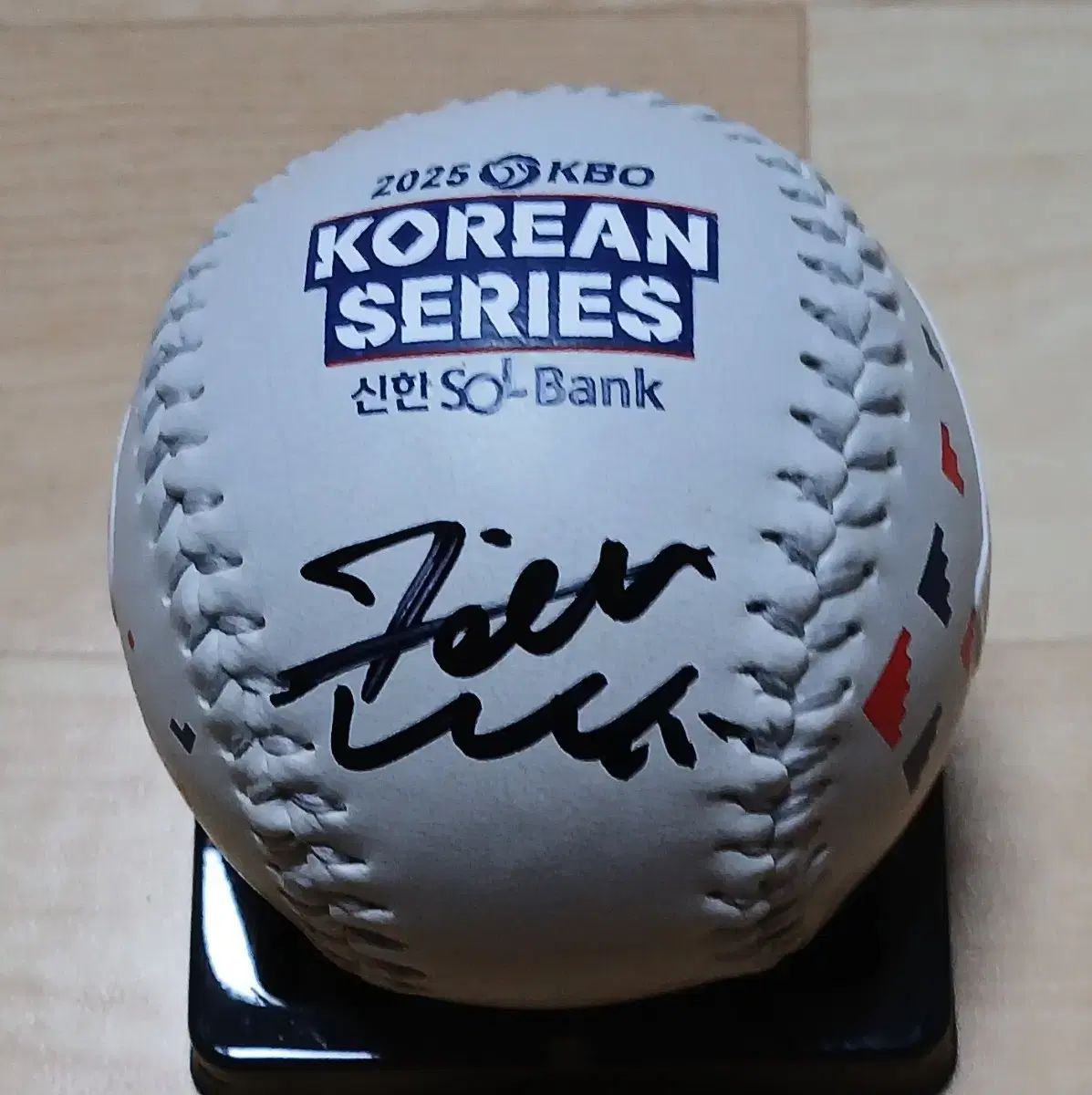 2025 KBO 韓国シリーズ 記念球 文賢彬（ムン・ヒョンビン）サイン