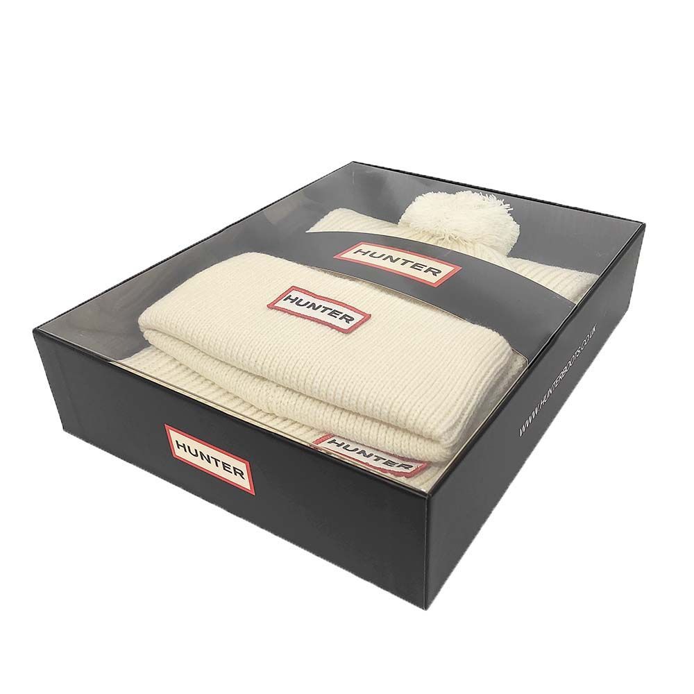 ポンポン付きニット帽＆マフラーセット