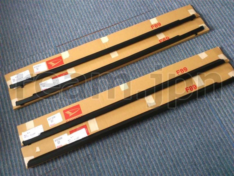 パーツ Sunny5 新品 ダイハツ純正 L405 L415 ソニカ ドアガラス ウェザーストリップ