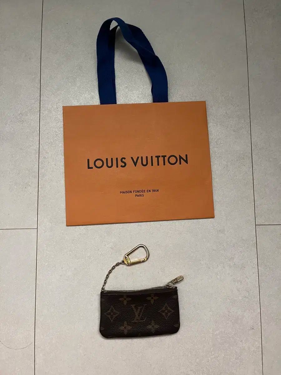 モノグラム キーポーチ