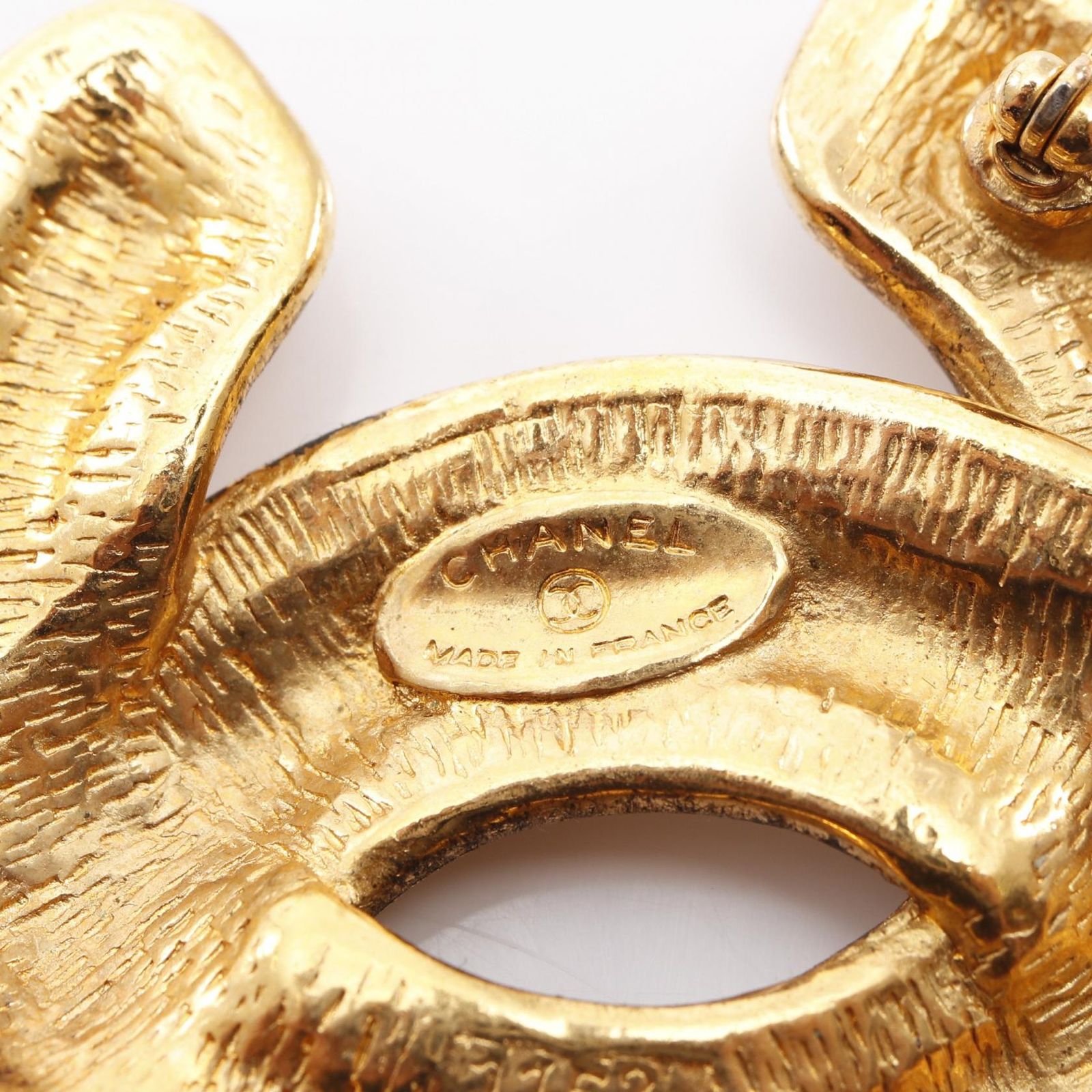 シャネル CHANEL ブローチ ココマーク マトラッセ GP（ゴールドメッキ