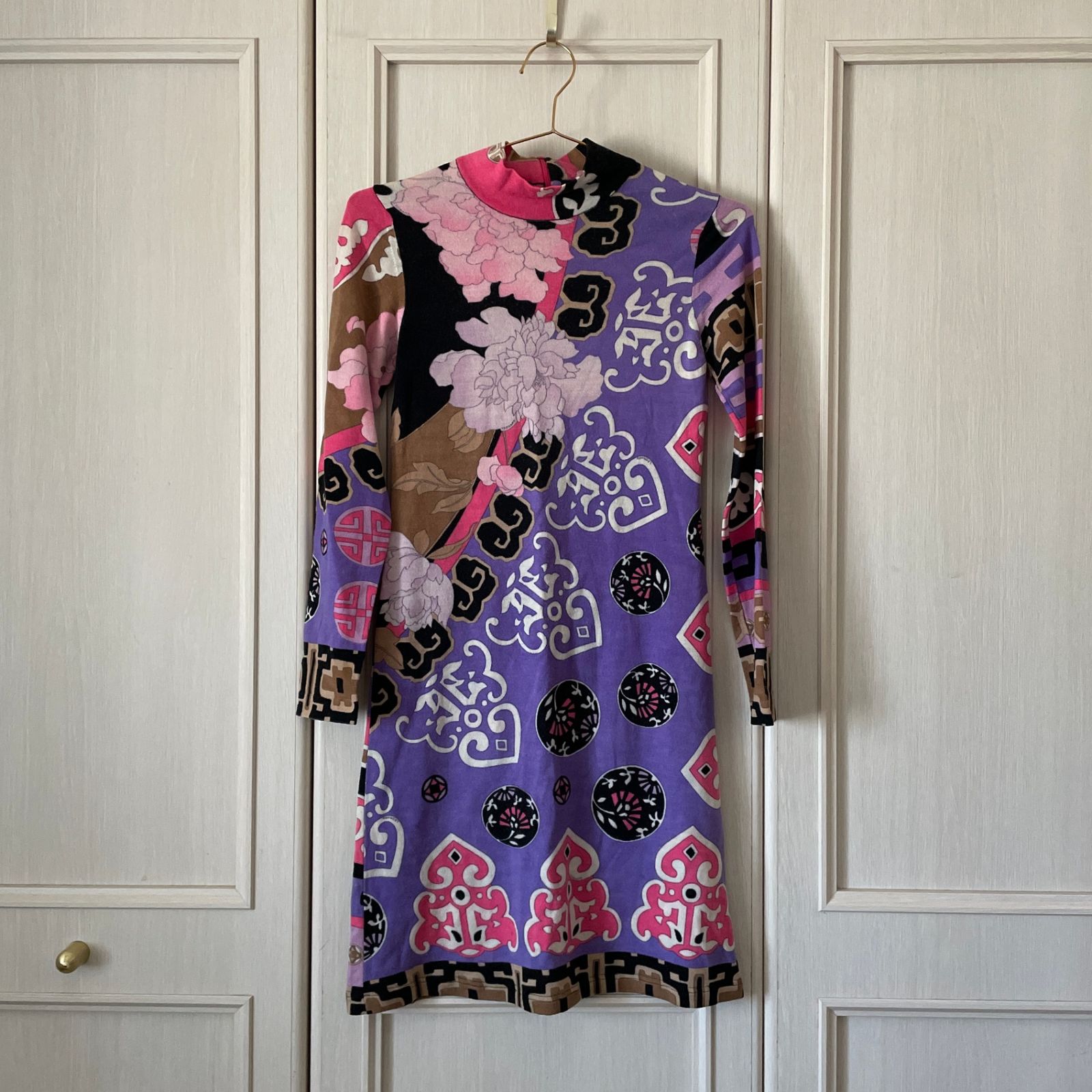 レオナール LEONARD イタリア製 総柄 ウール ハイネック ニット