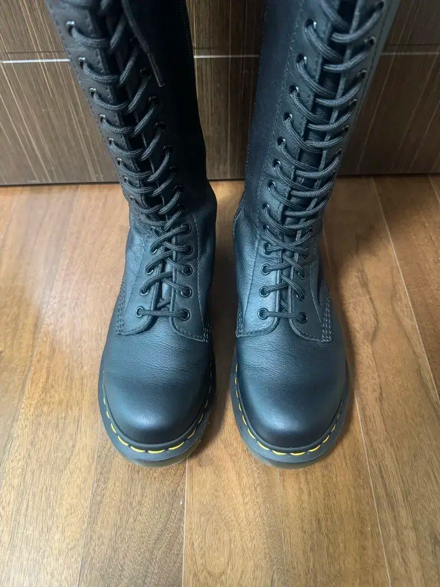 DR. MARTENS ドクターマーチン バージニア 20ホール uk 6