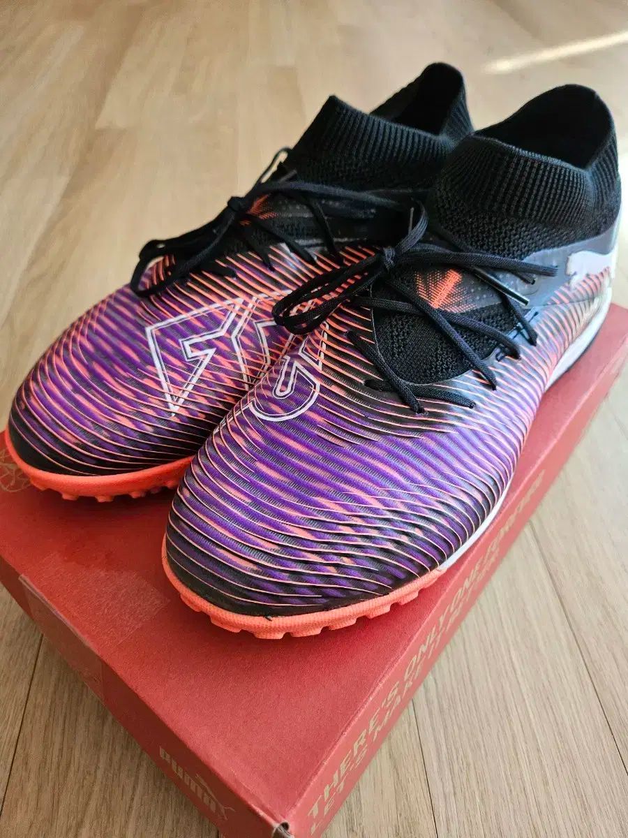 プーマ Hello Future 8 プロケージ 275