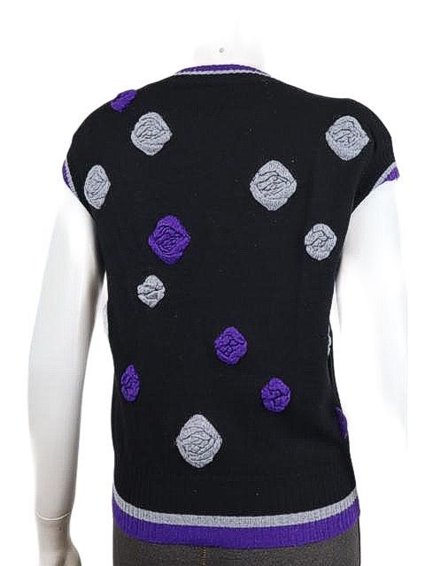 08Aボンボンカメリア付カシミア混ニット