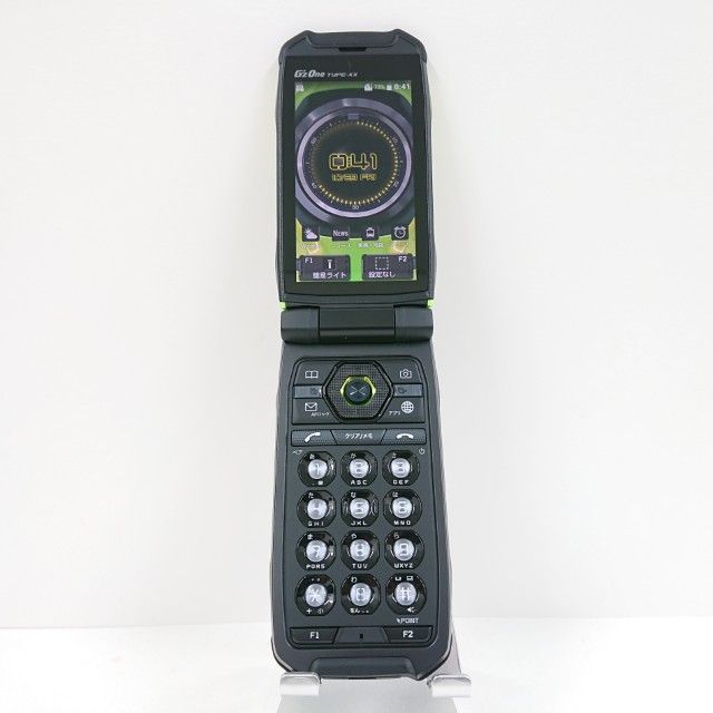 G zOne TYPE-XX KYY31 au リキッドグリーン 本体 c15473