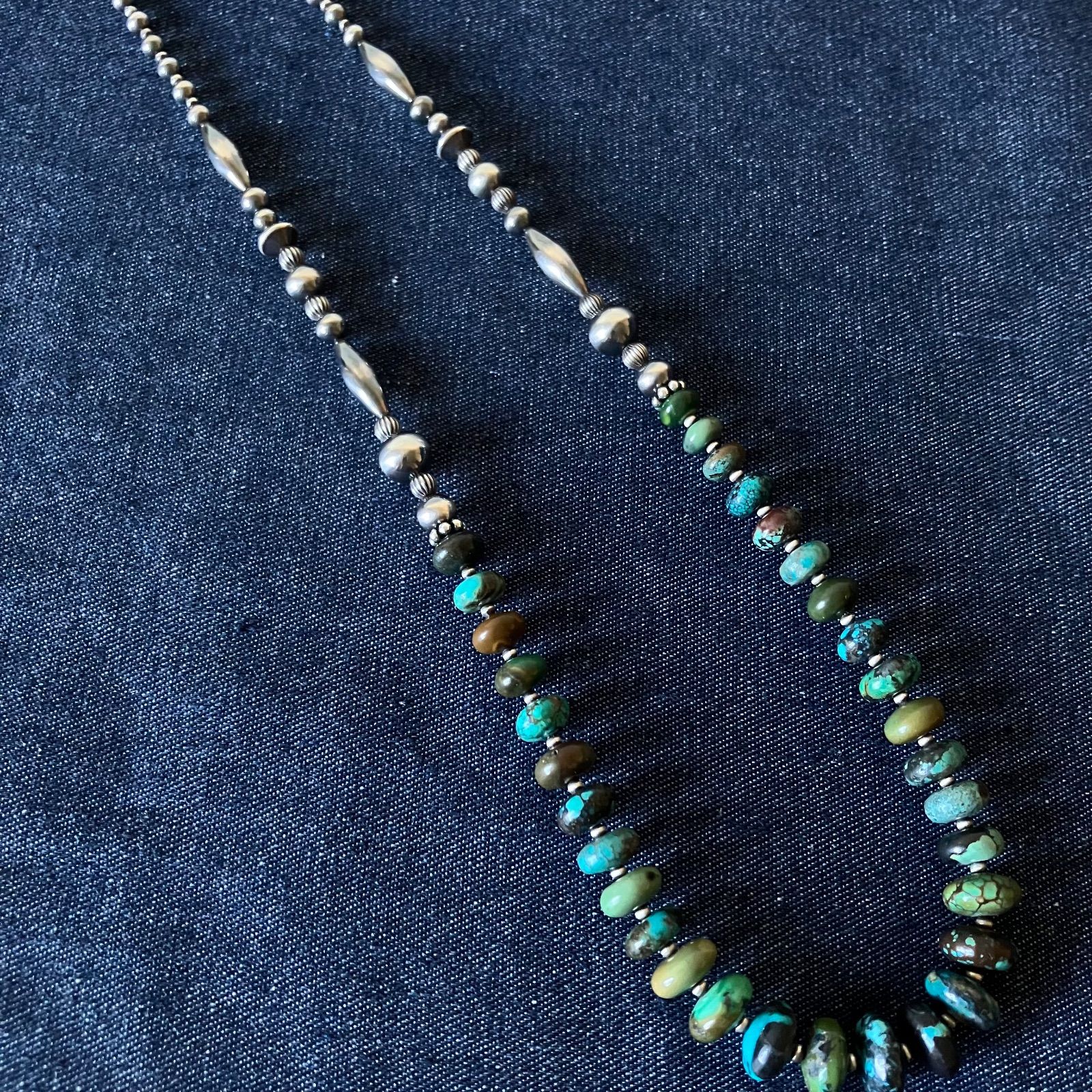 silver925ナバホパール×大粒天然ターコイズのグラデーションロング