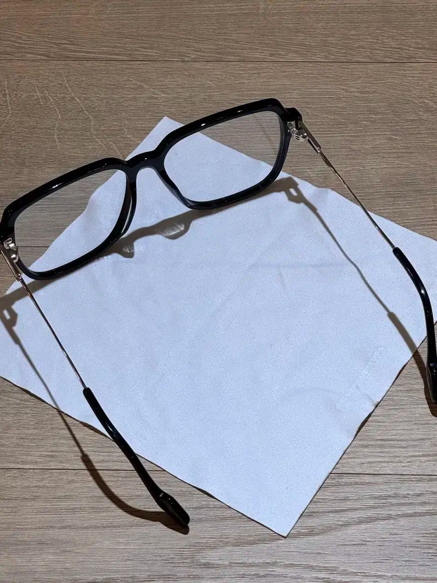  GENTLE MONSTER ジェントルモンスター ジェフ JEFF 01 サングラス 小物