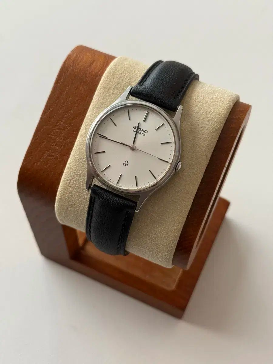 SEIKO セイコー クオーツ レザー