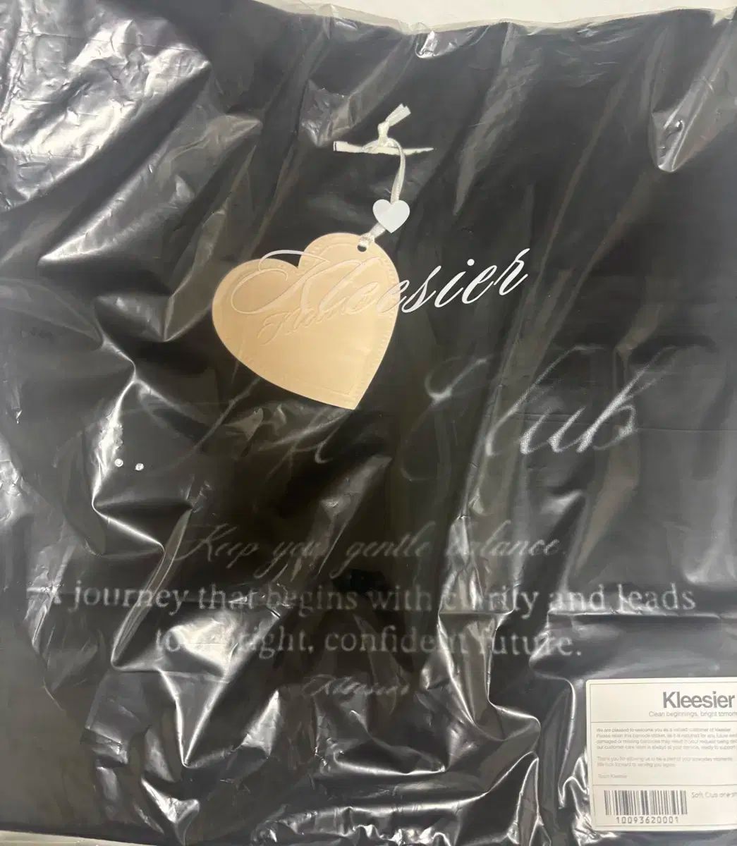 クリシーア ソフト クラブ 片方オフショルダー ブラック