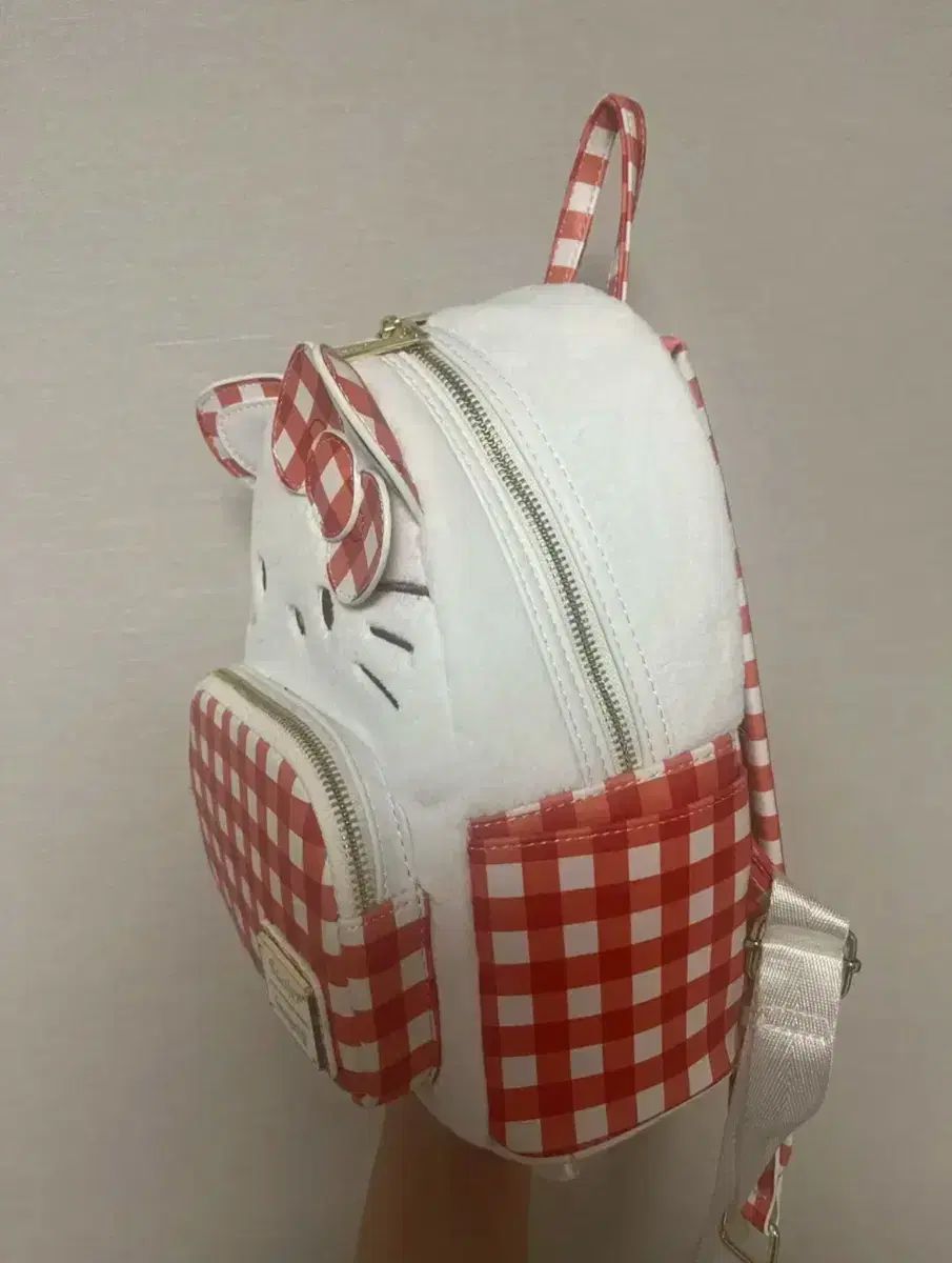 ラウンジフライ HELLO KITTY ミニ バックパック Sanrio ギンガム レッド CHECK 赤