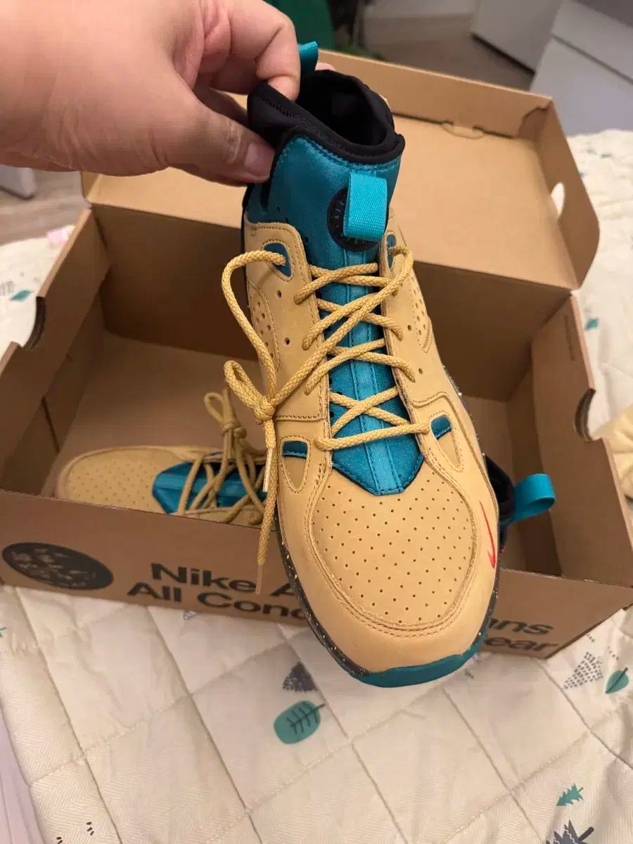 ナイキ エア ACG モワブ トゥワイン 登山靴 290