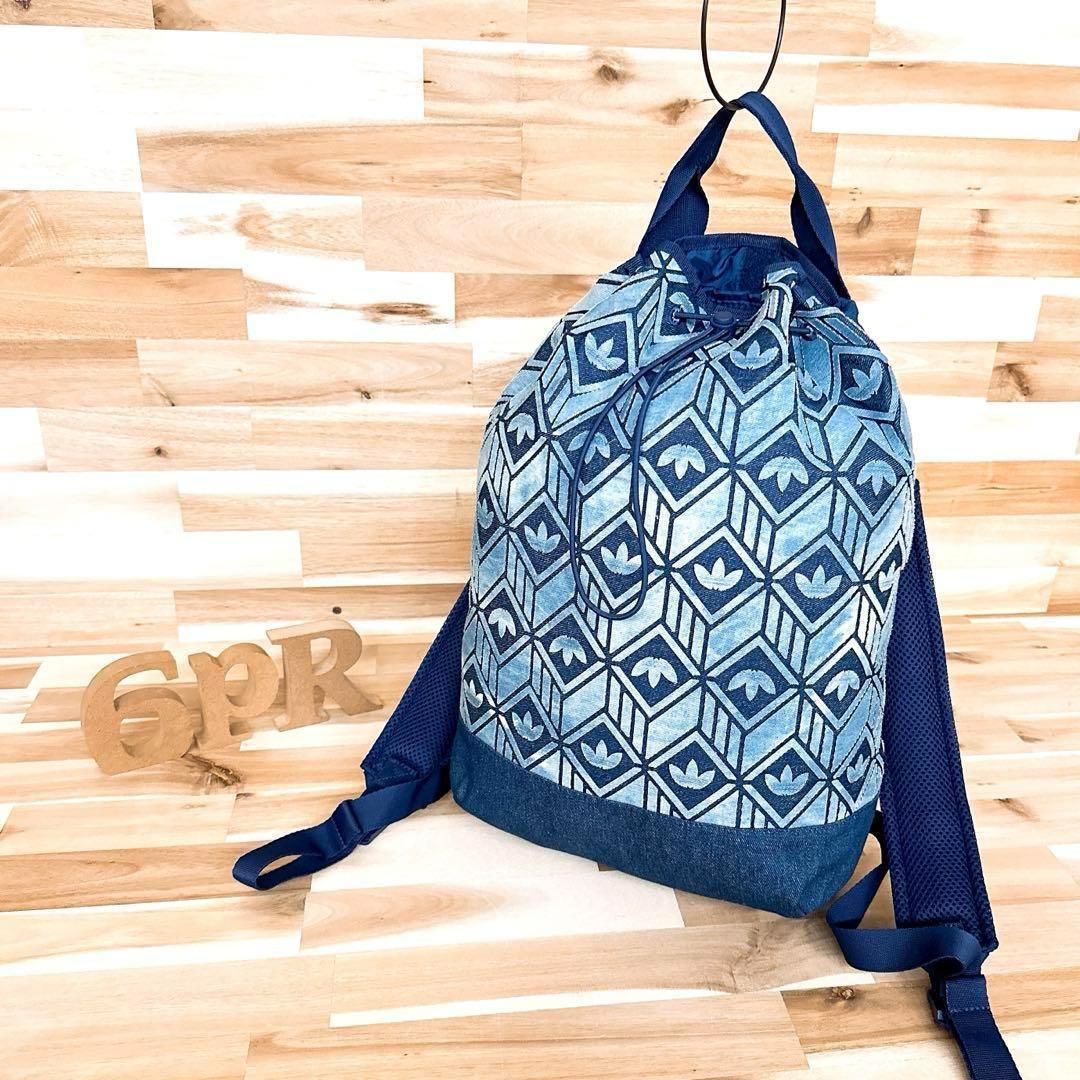 トレフォイル ロゴ