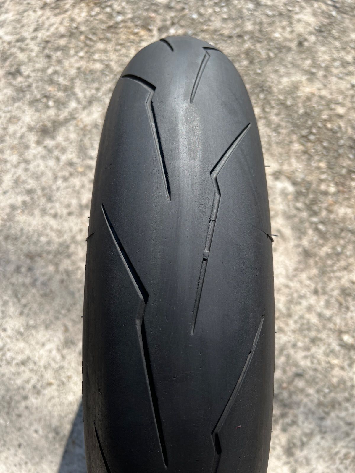 ピレリ スーパーコルサSP V3 120/70ZR17 1091 - メルカリ