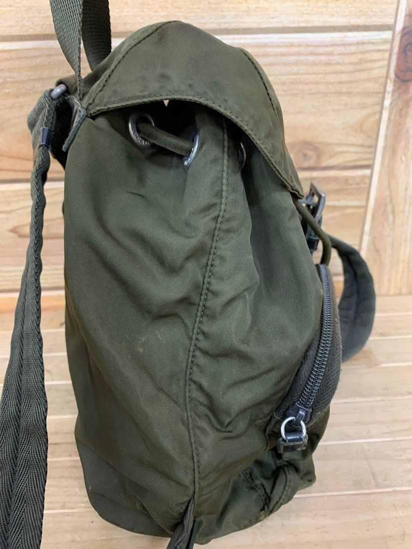 PRADA プラダ B6677 テスートナイロン リュックサック バックパック デイパック レディース メンズ カーキ系