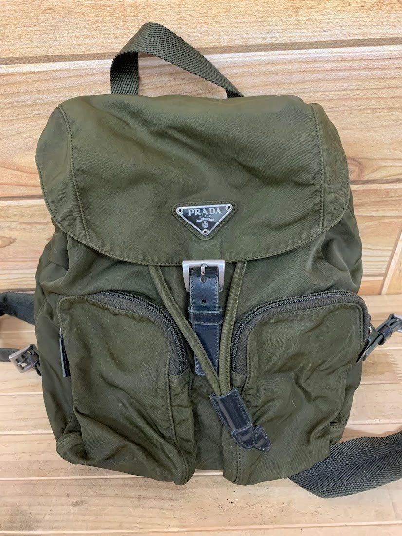 PRADA プラダ B6677 テスートナイロン リュックサック バックパック デイパック レディース メンズ カーキ系