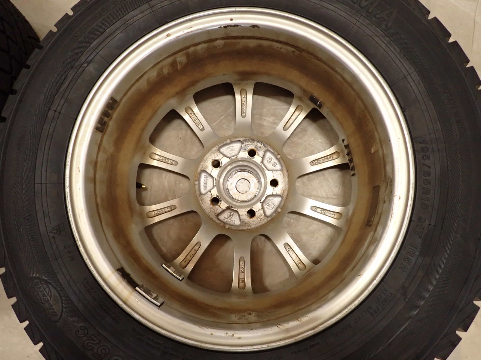 プリウス カローラ