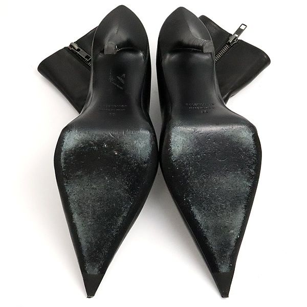 レザーショートブーツ