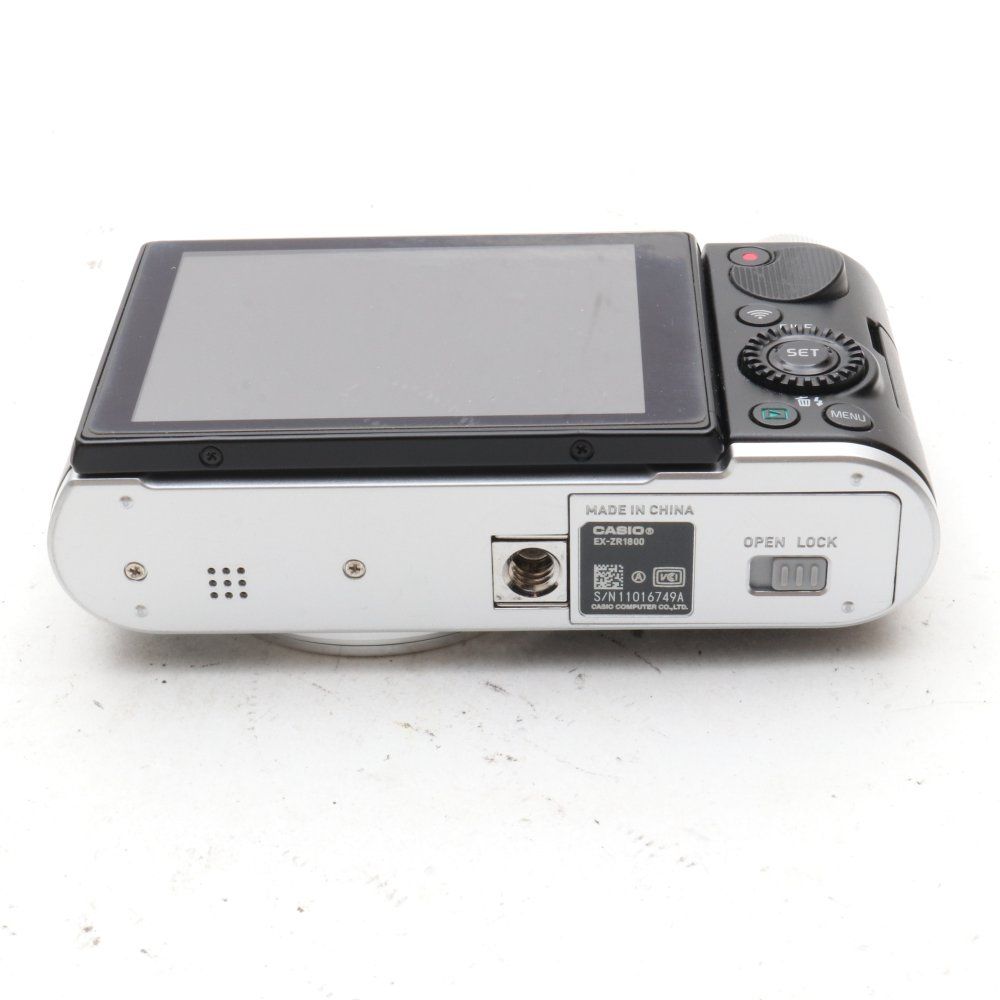 デジタルカメラ