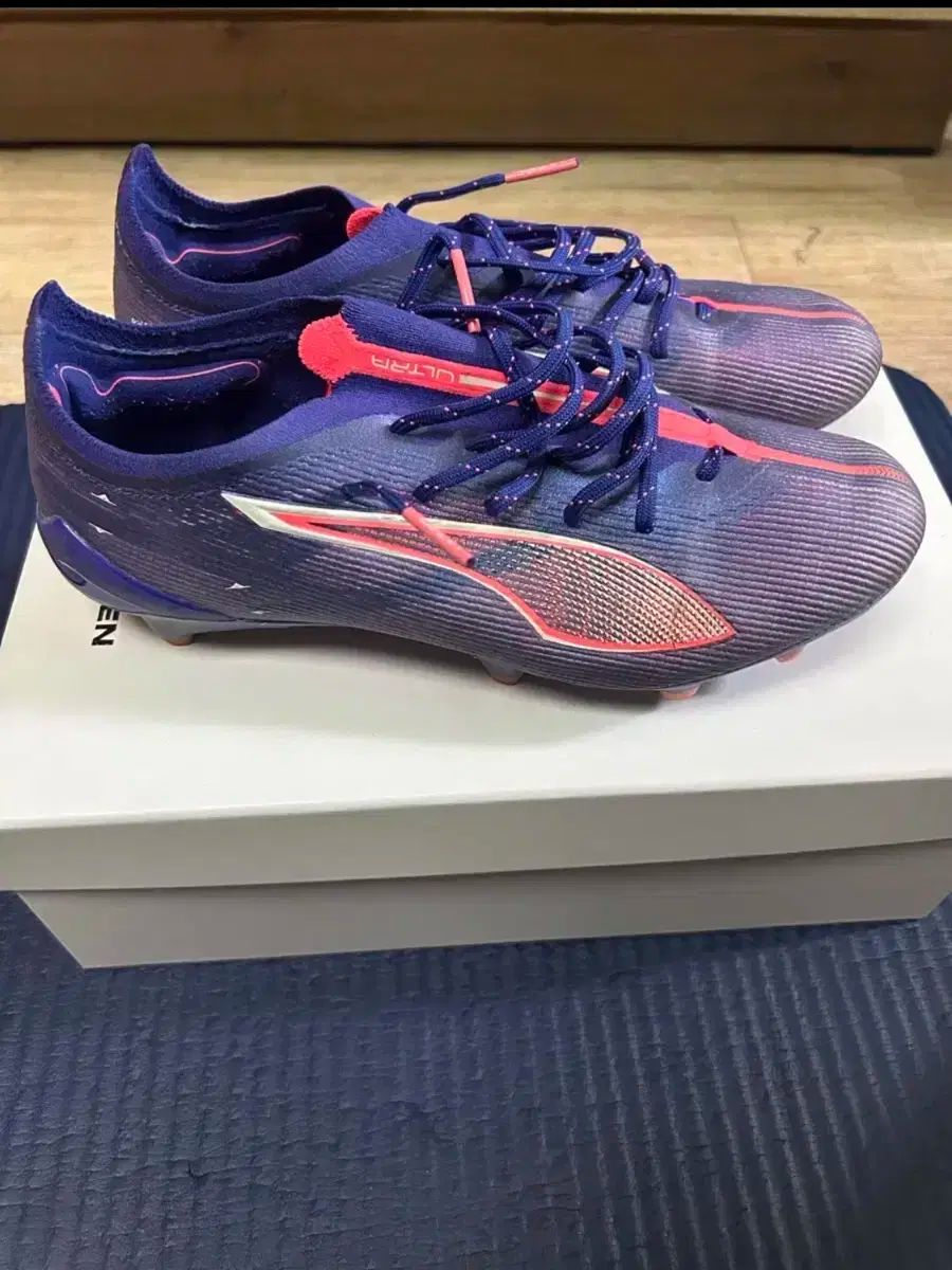 プーマ ウルトラ 5 エリート 255