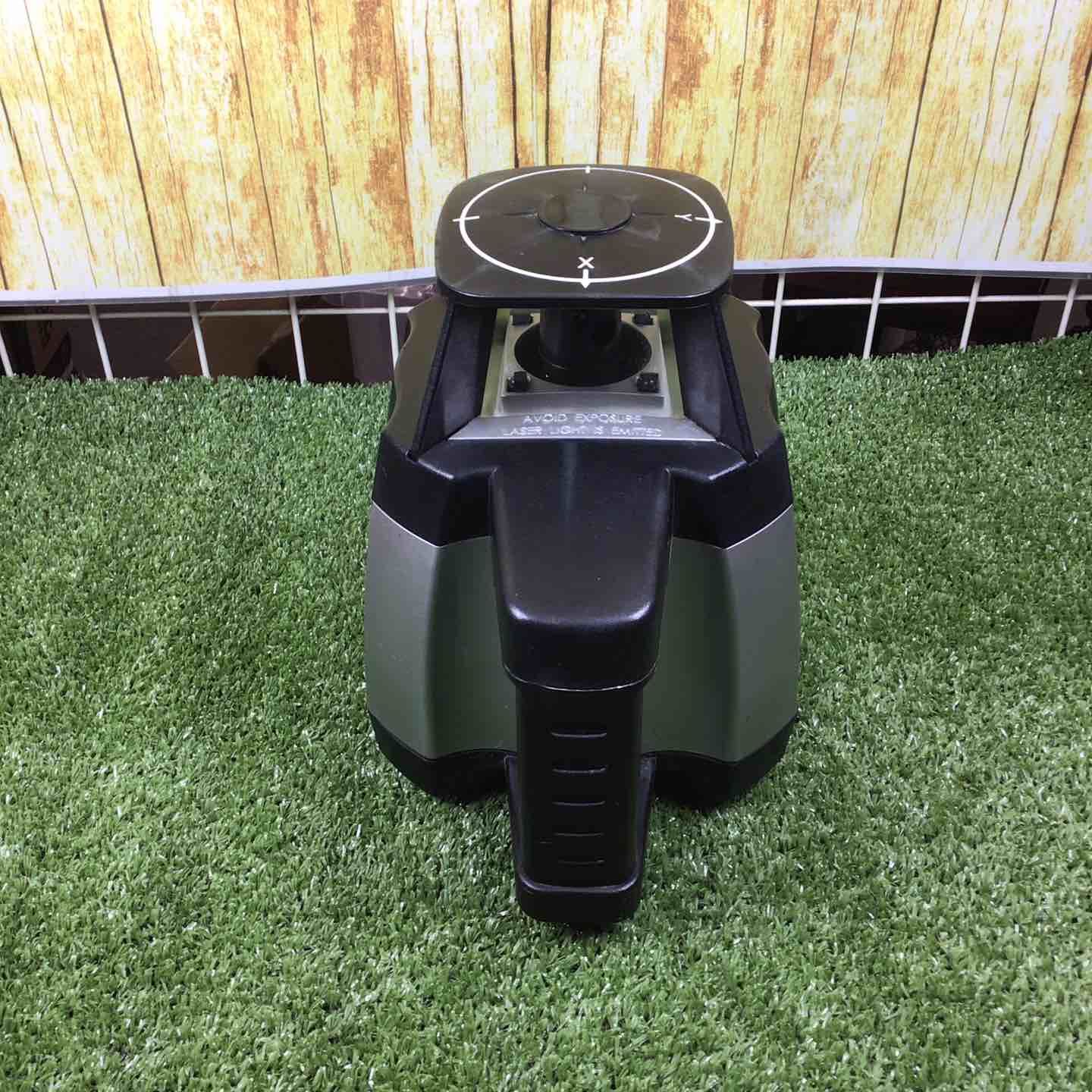 自動整準レーザーレベル