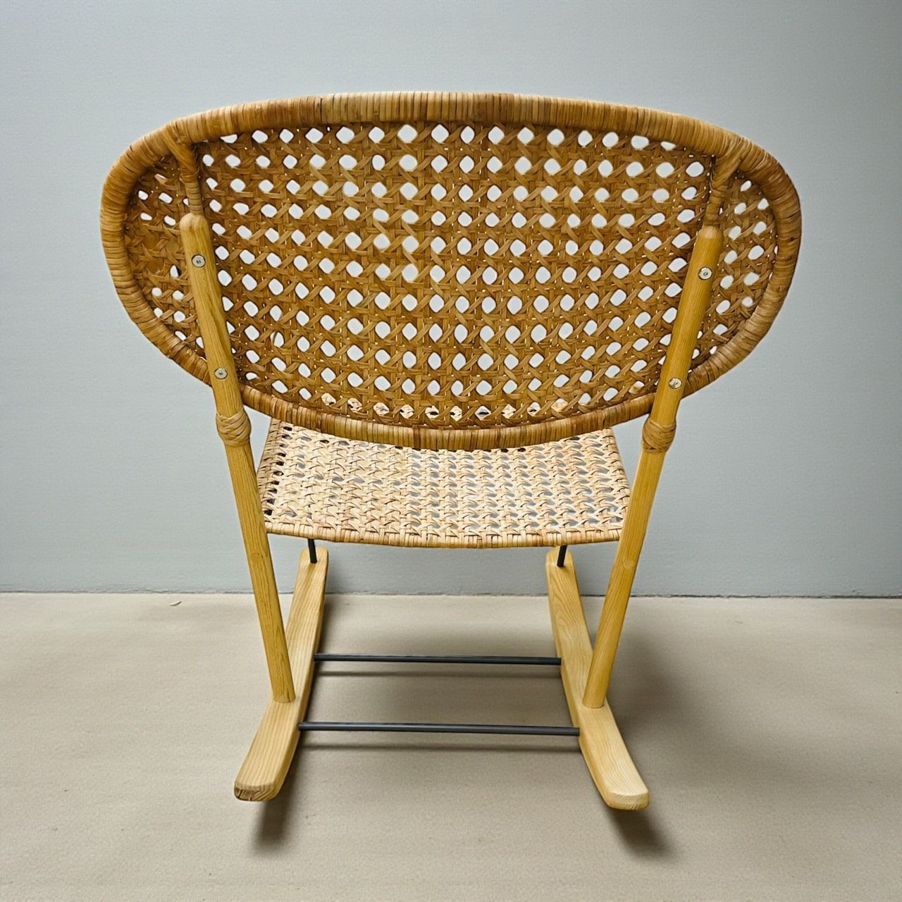 IKEA イケア GRONADAL グローダナル ラタン ロッキングチェア - メルカリ