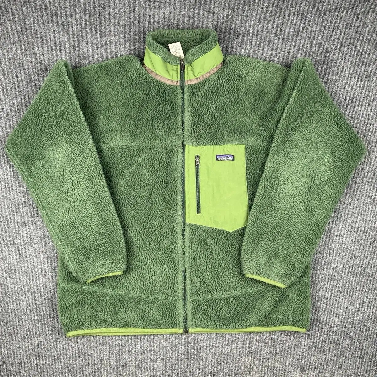 パタゴニア Classic レトロ-X フリース ジャケット ファイル グリーン