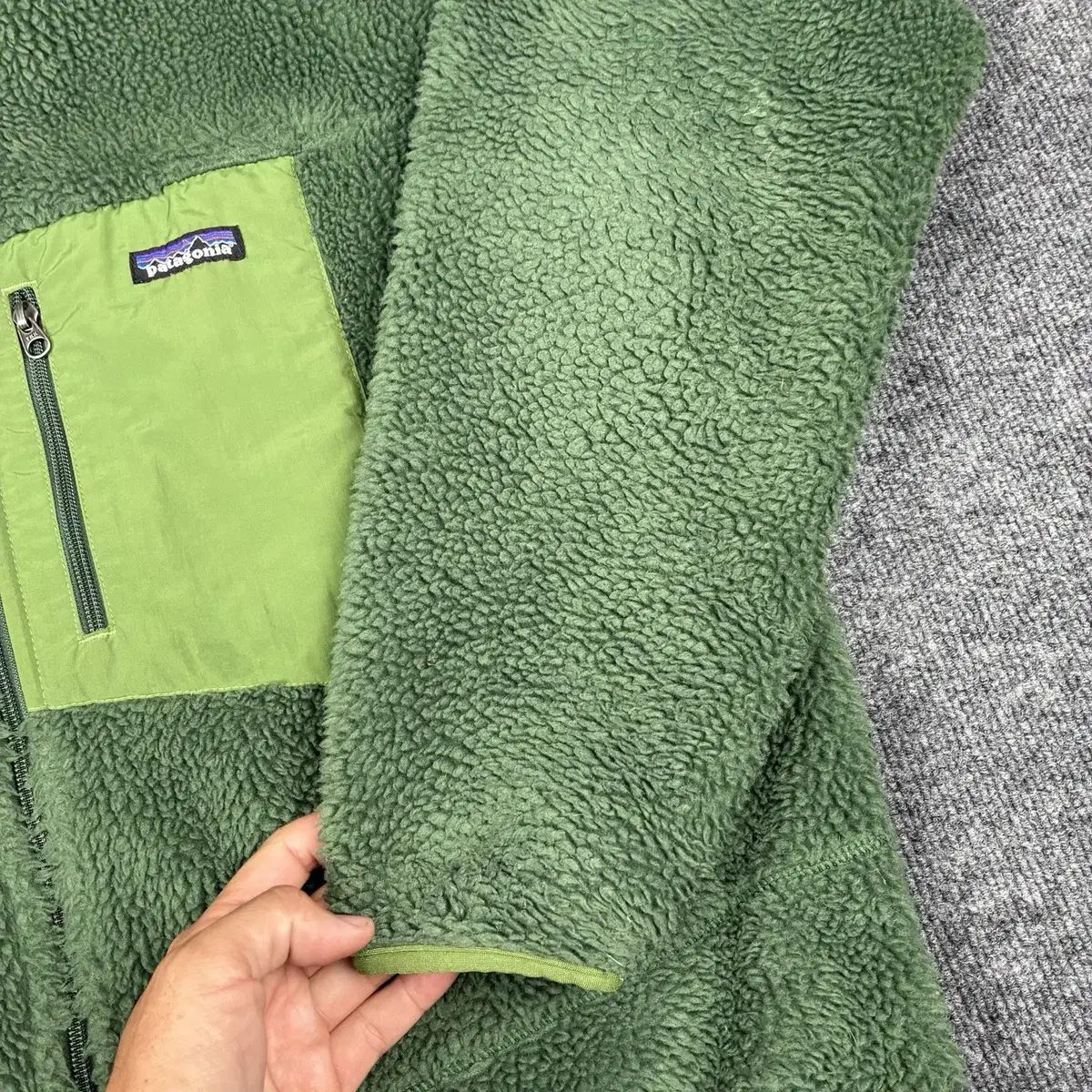 パタゴニア Classic レトロ-X フリース ジャケット ファイル グリーン