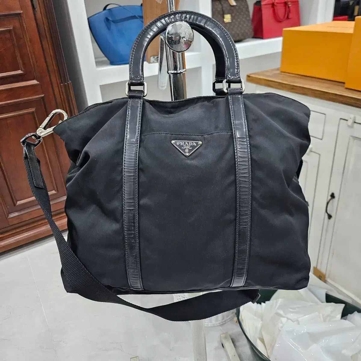 プラダ 2way リナイロン クロス兼 ショルダーバッグ