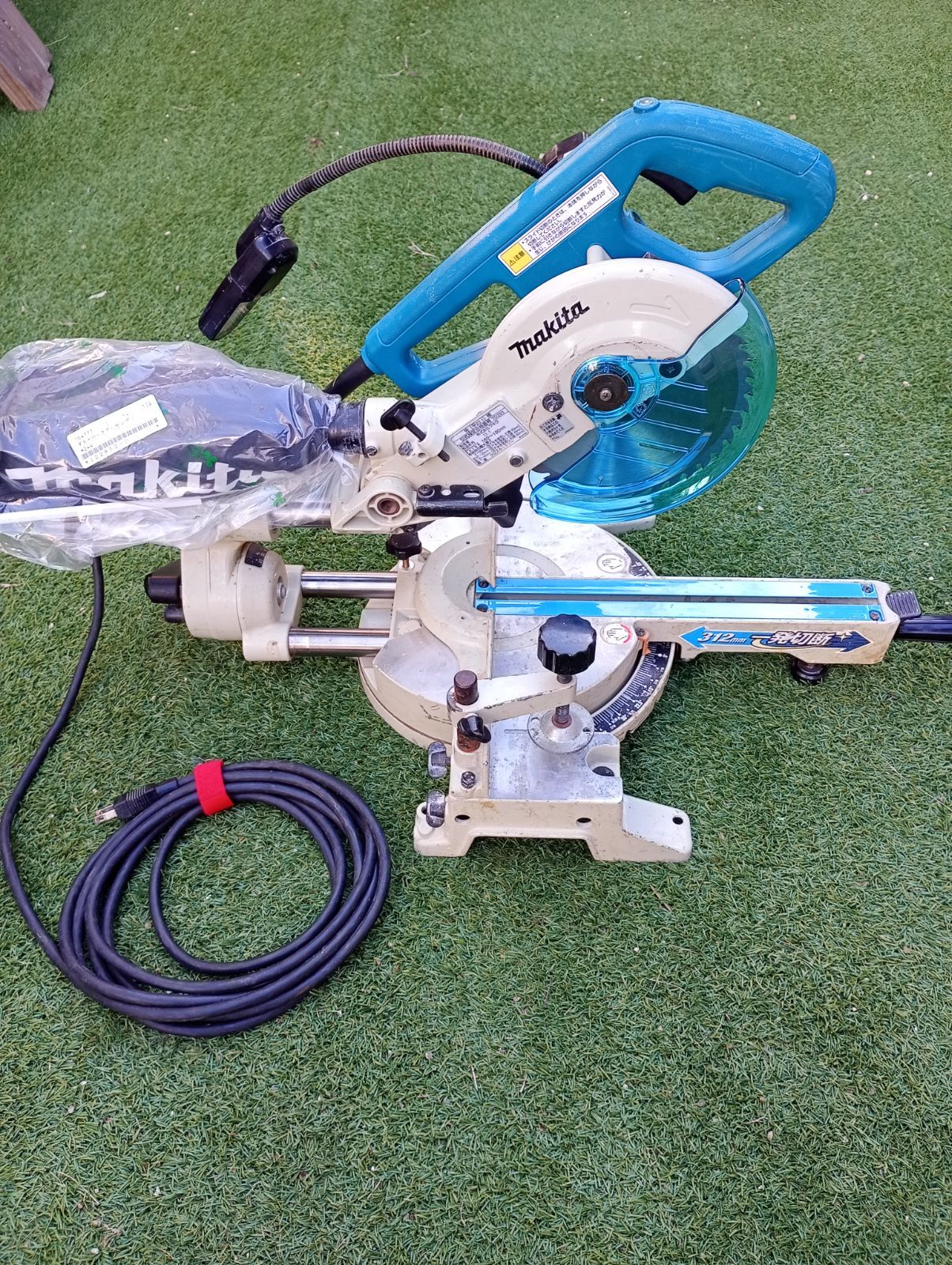 マキタ スライドマルノコ LS0715F