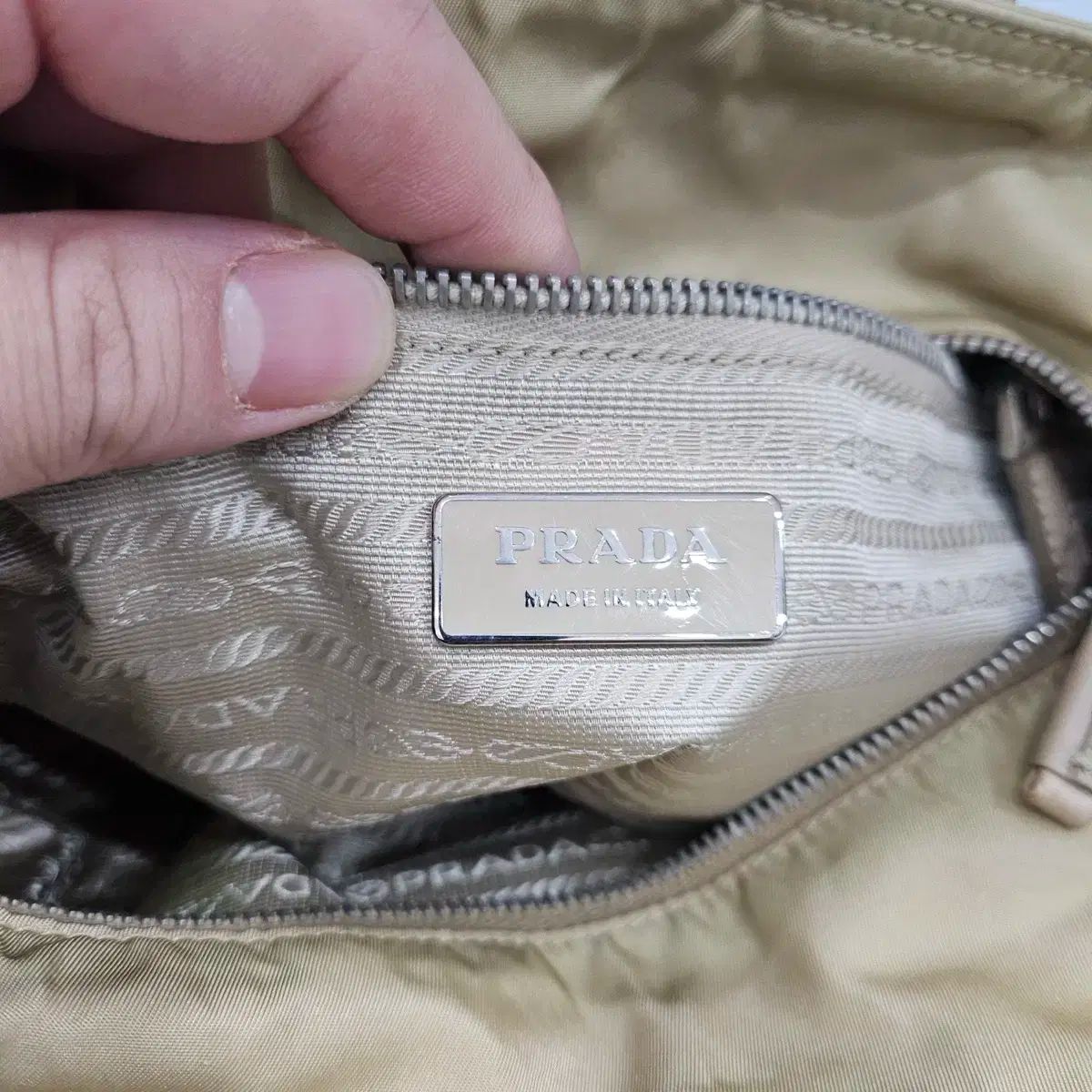  PRADA プラダ 三角プレート ロゴ クロス 兼 ハンドバッグ メッセンジャーバッグ ショルダーバッグ