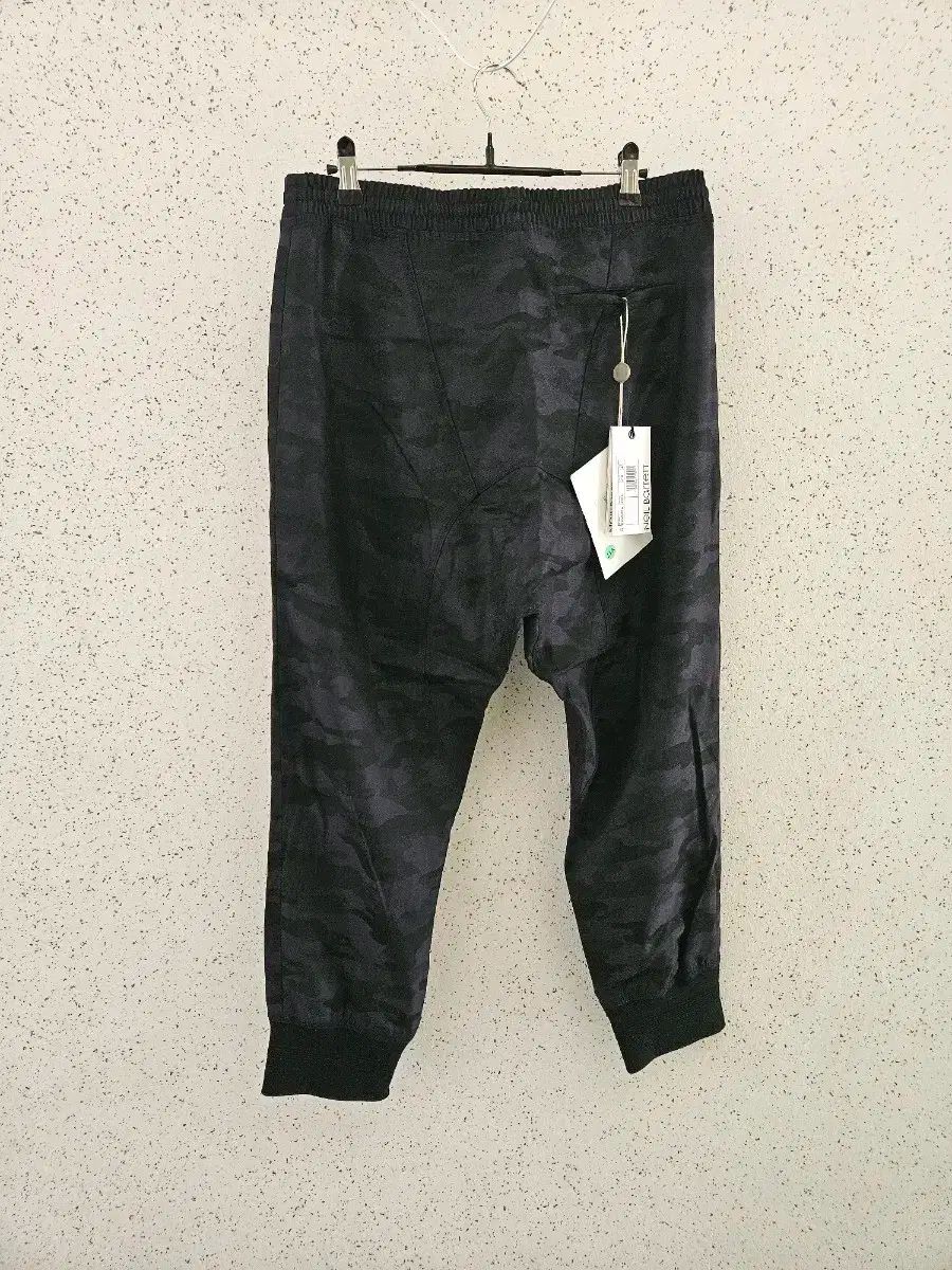 48 ニールバレット ラウチフィット ウール カモ ジョガーパンツ ネイビー PBPA83H 3208