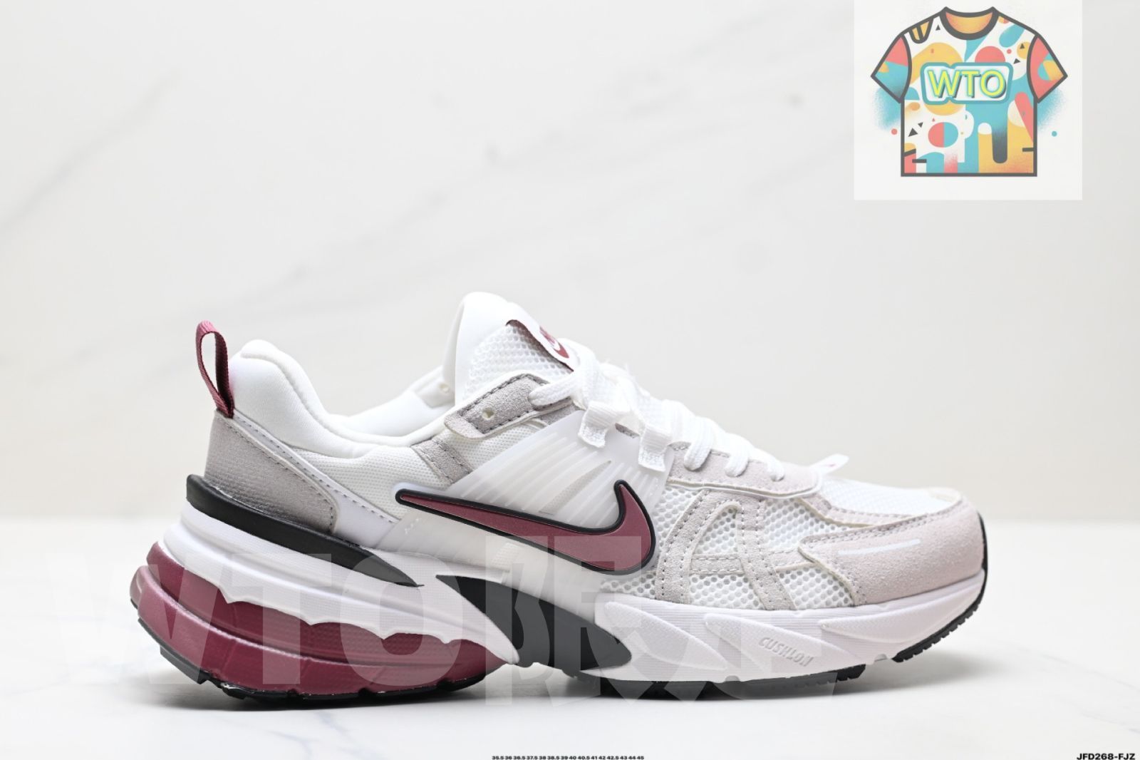 ナイキ NIKE V2K RUN ランニングシューズ レトロな雰囲気 メッシュ素材で通気性の良いスポーツシューズ-WTO輸入1