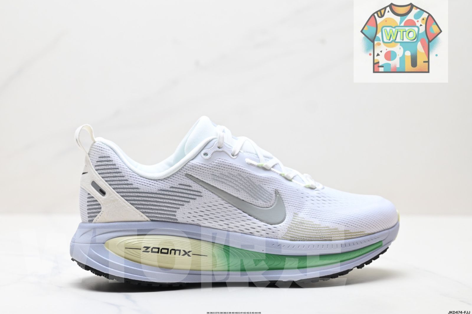 ナイキ Nike VOMERO 18 快適でクッション性と滑り止め性能のあるロートップランニングシューズ WTO輸入1