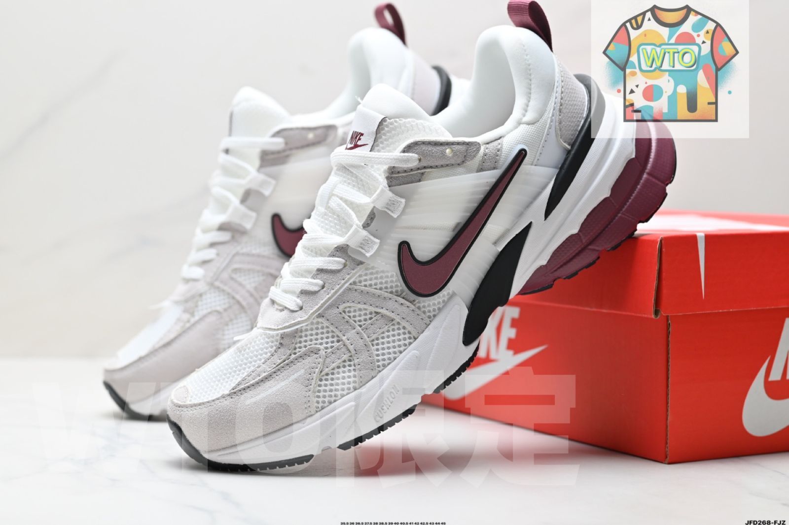 ランニングシューズ