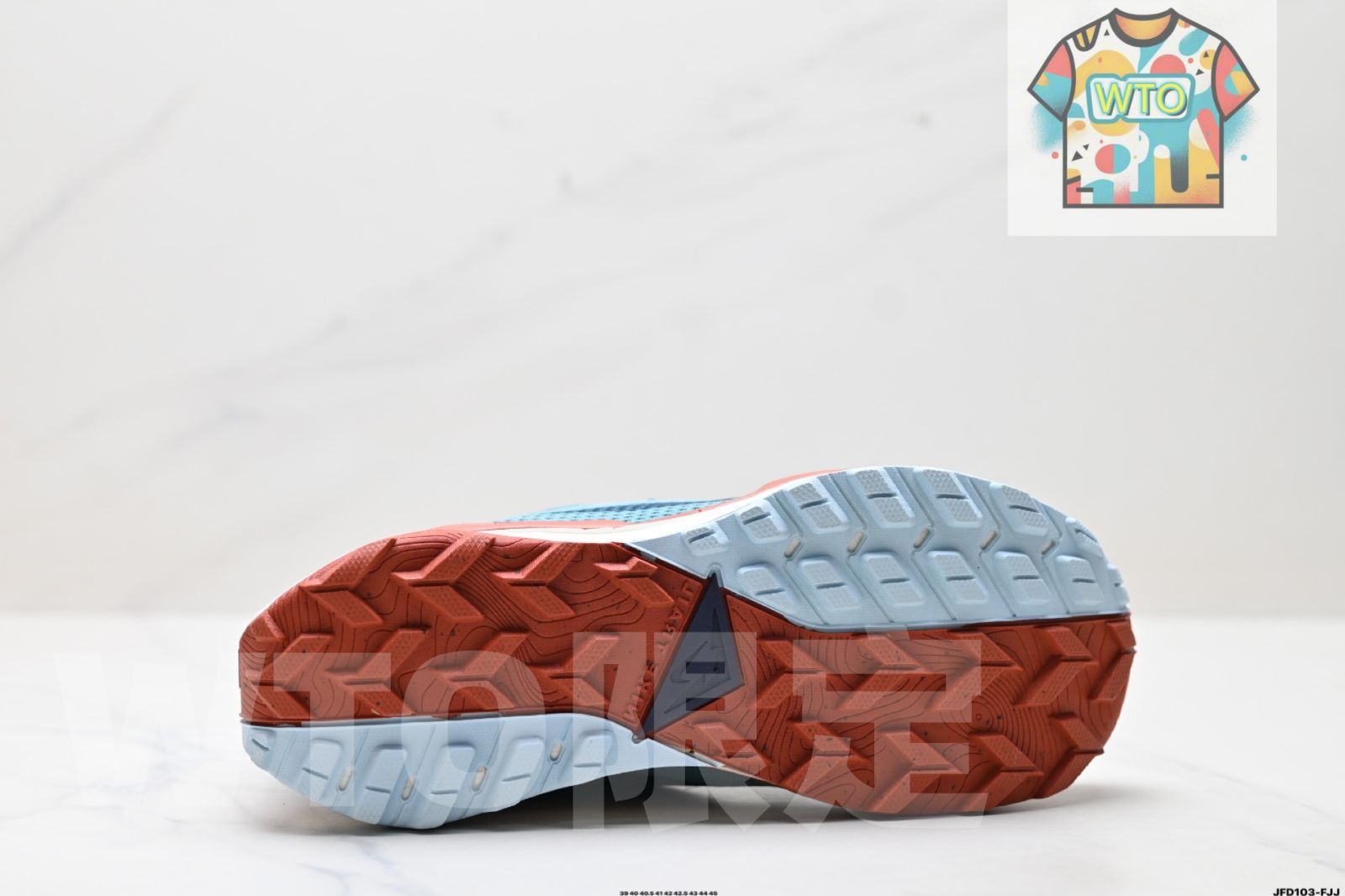 8 クロスカントリー