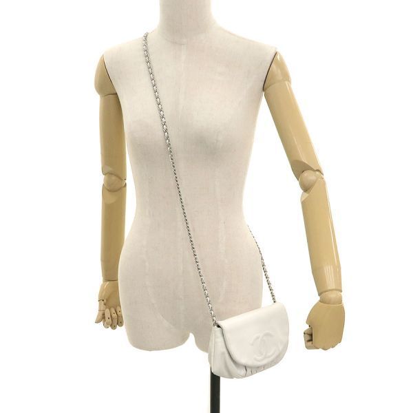  シャネル ハーフムーン･キャビア･チェーンウォレット Bランク メッセンジャーバッグ ショルダーバッグ