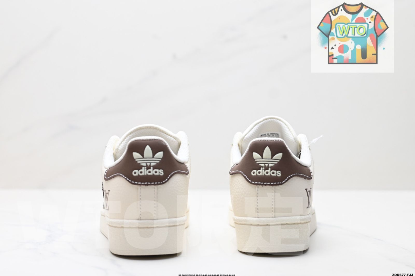 スケートシューズ