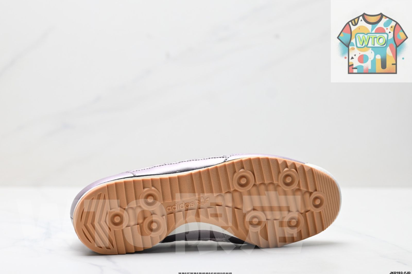 カジュアル ランニングシューズ