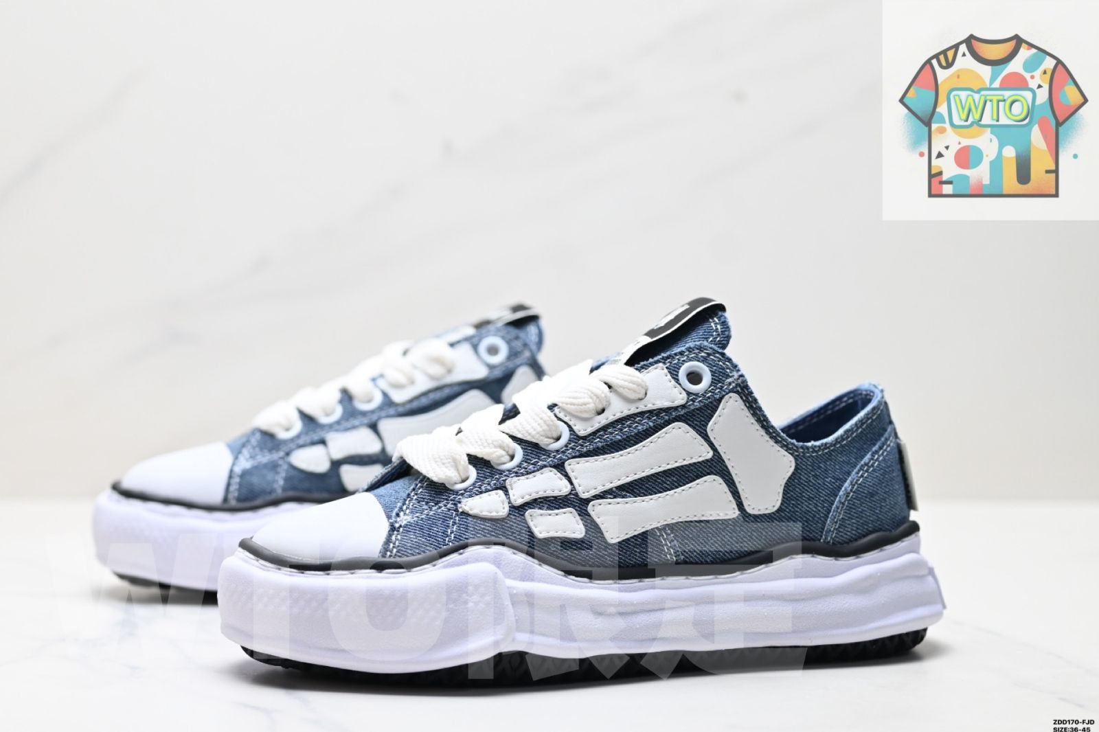 レースアップ キャンバス