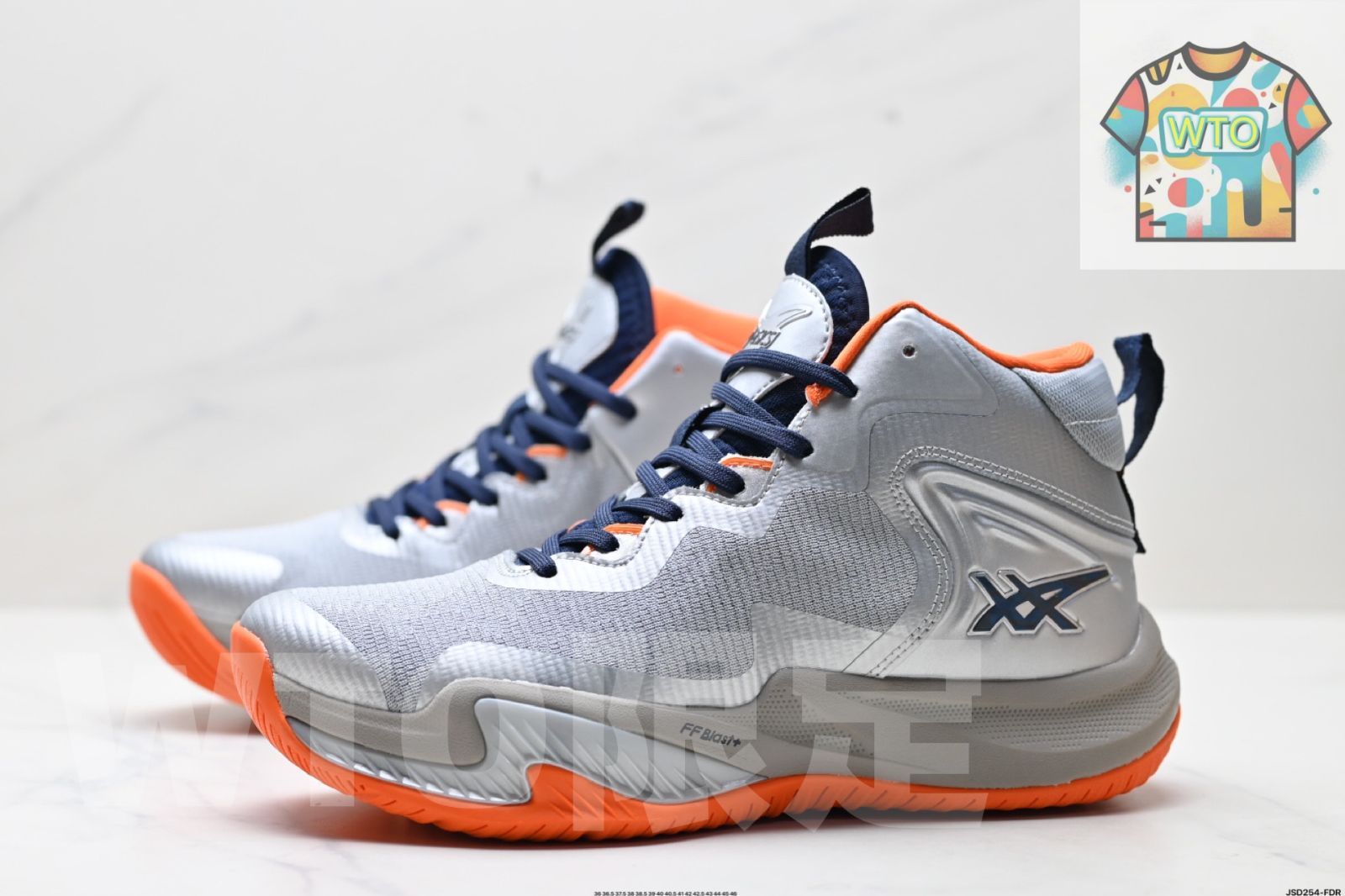 ASICS バスケットボールシューズ