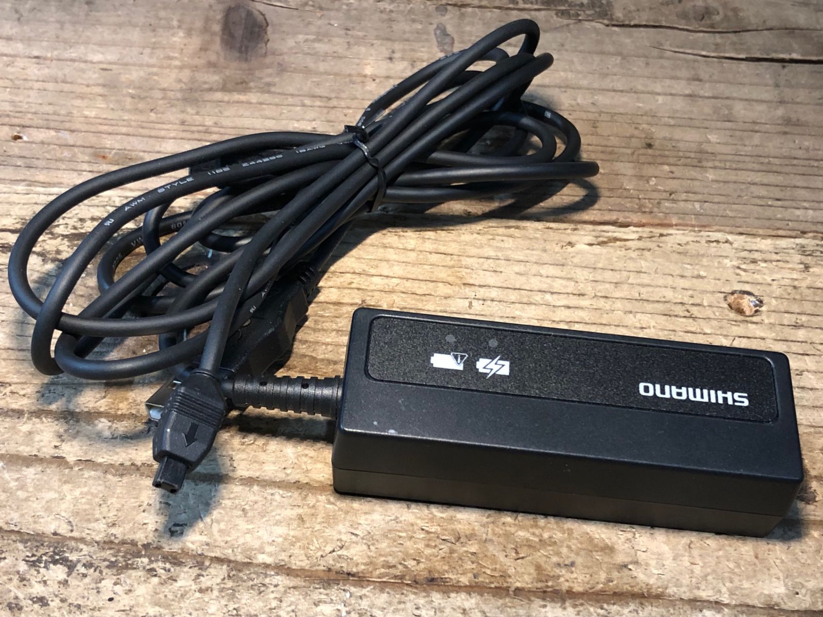 JO 693 シマノ SHIMANO SM BCR 2 バッテリーチャージャー PC接続器