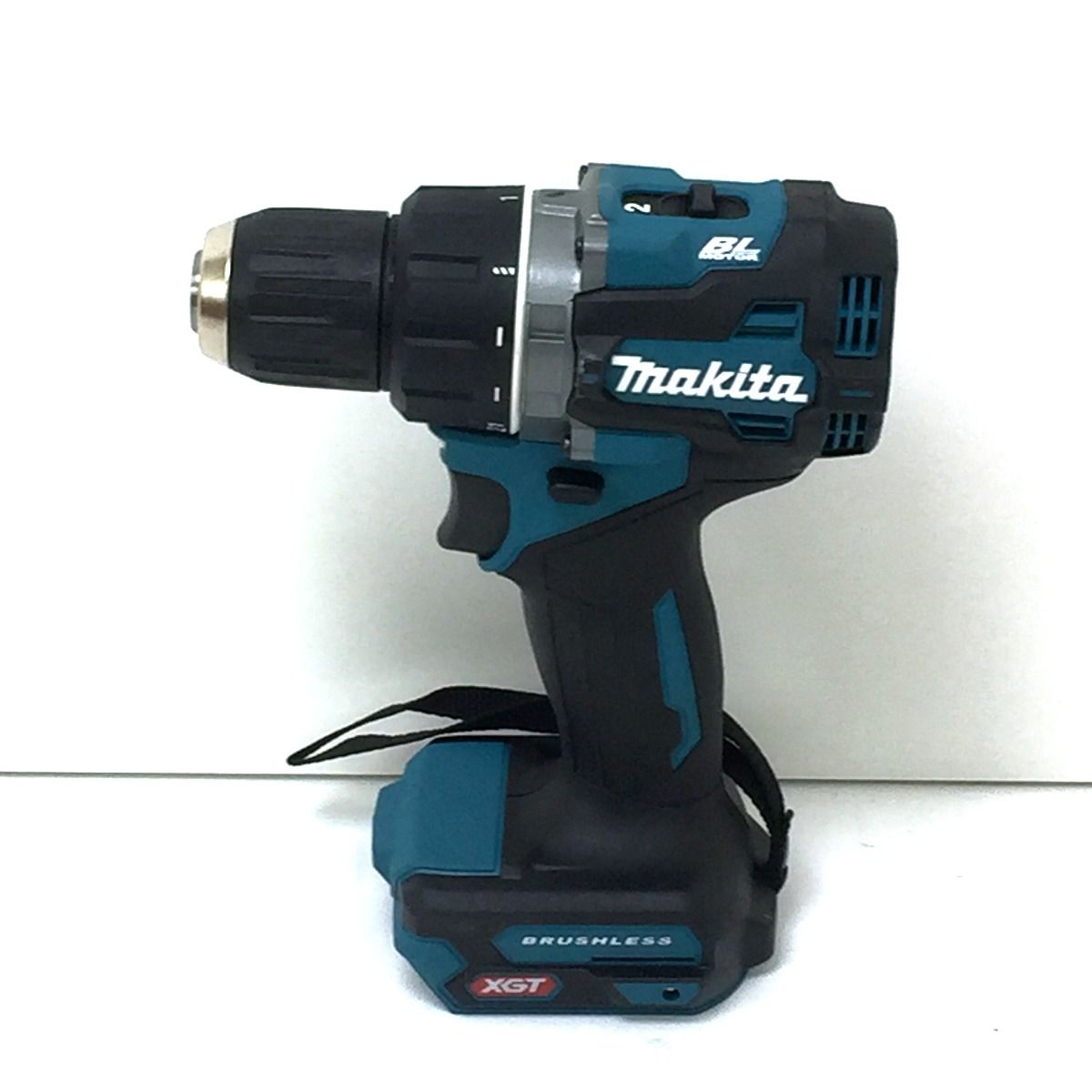 MAKITA マキタ 充電式ドライバドリル DF002GZ